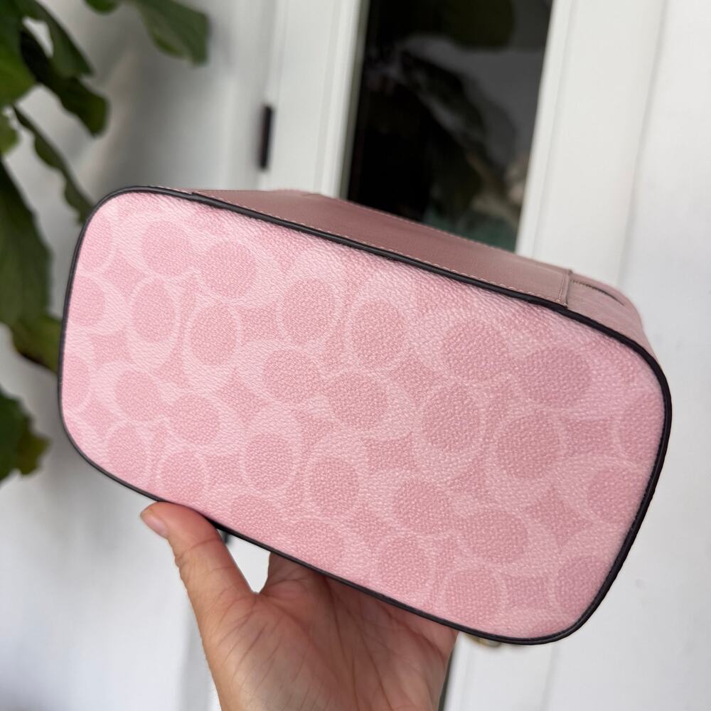 NWT Coach Cosmetic Case In Signature Canvas Gold/Powder Pink CEA56 - Picture 5 of 12